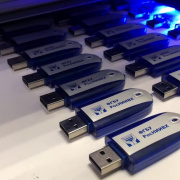 УФ печать на USB-флешках